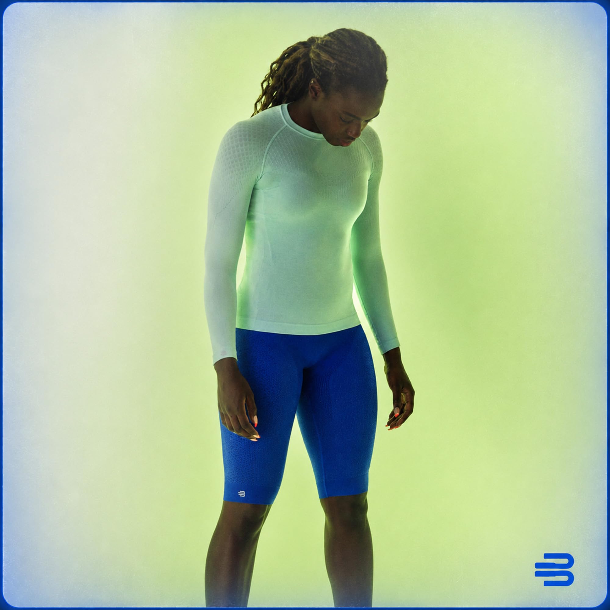 bauerfeind-short-de-compression-femme-court-circulation-jambes image 8